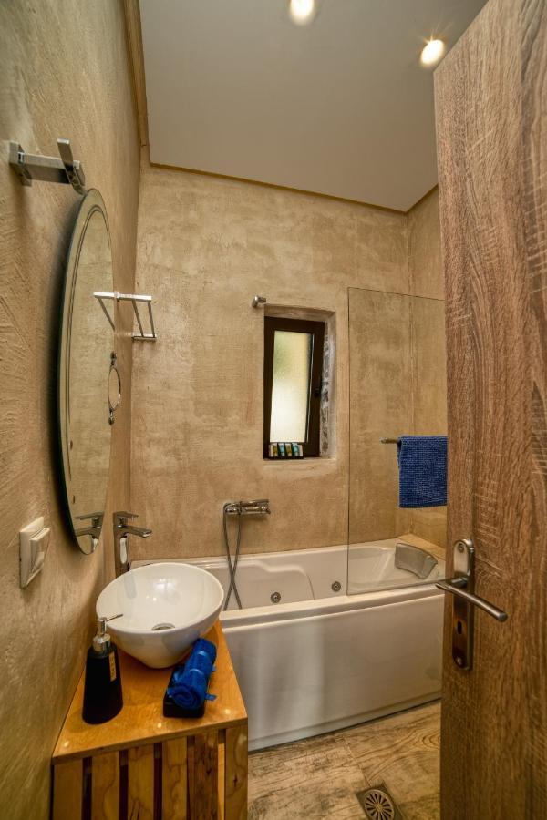 Olive Luxury Suites - Adults Only Kamilari Buitenkant foto